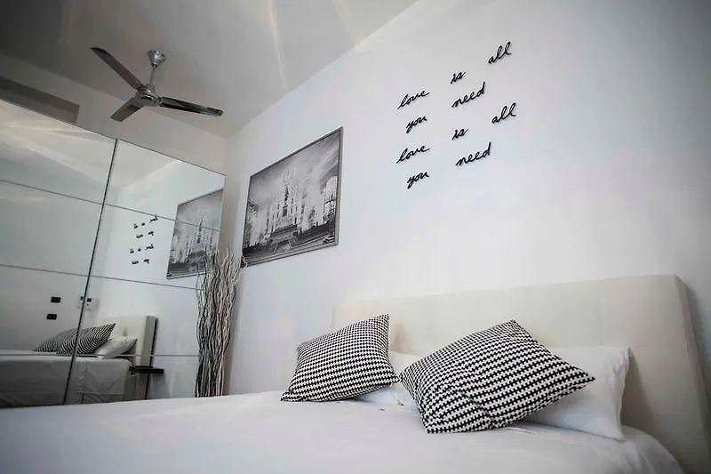 Hemeras Boutique House Aparthotel Duomo 12 밀라노