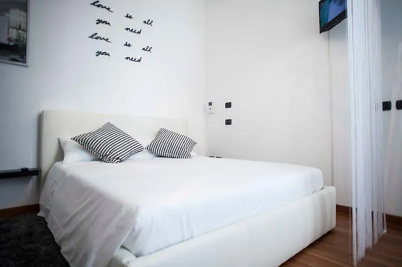 Hemeras Boutique House Aparthotel Duomo 12 밀라노 이탈리아